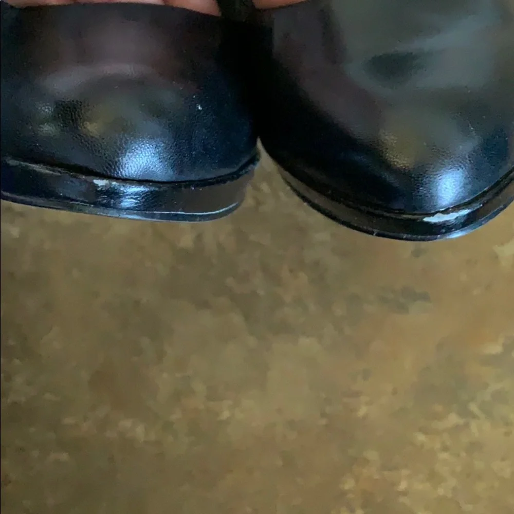 Heels - Picture 2 of 5